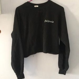 Brandy Melville California cropped crewneck